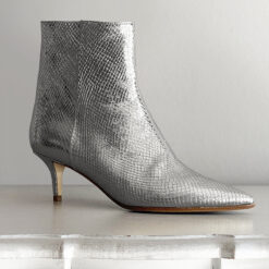 Alternative view of Bella Silver