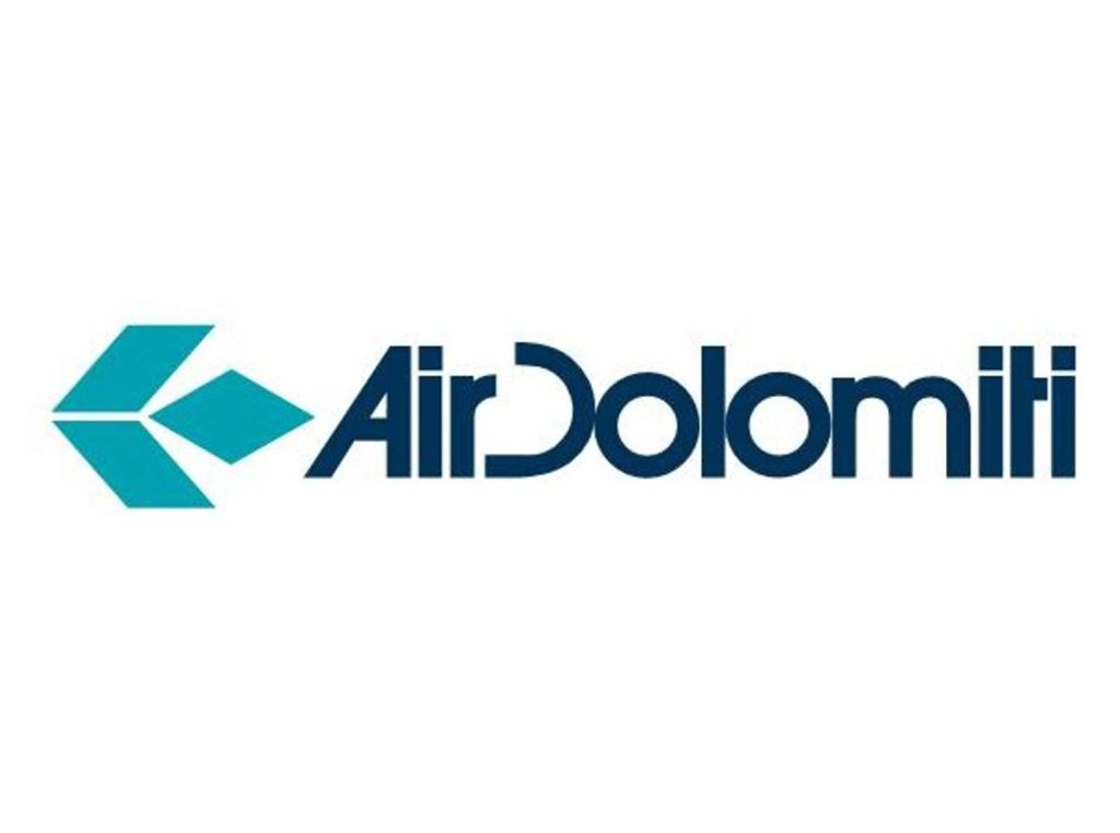 Air Dolomiti continua a sostenere MostraMi e molte altre attività